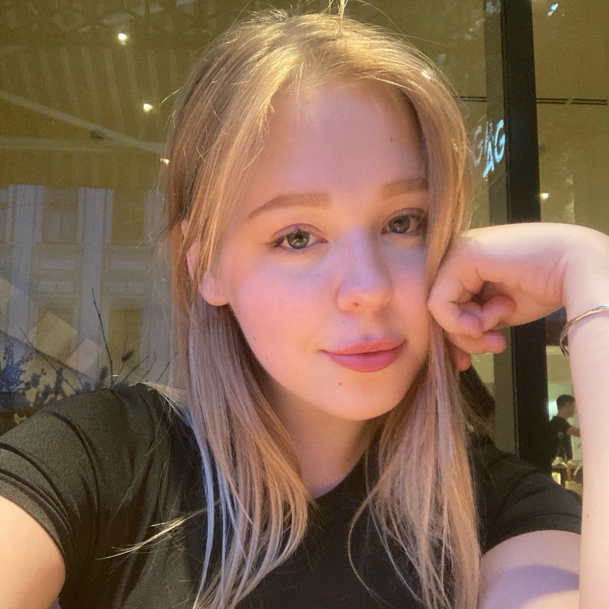 Аделина Опарина | Сетка — социальная сеть от hh.ru