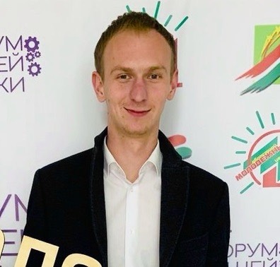 Евгений Гончаров