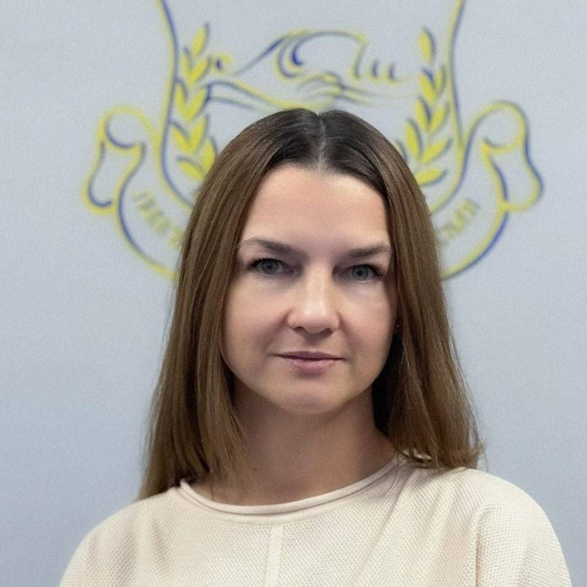 Анна Дернович