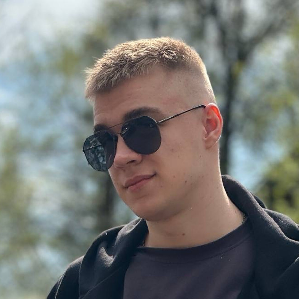 Иван Лавриненко
