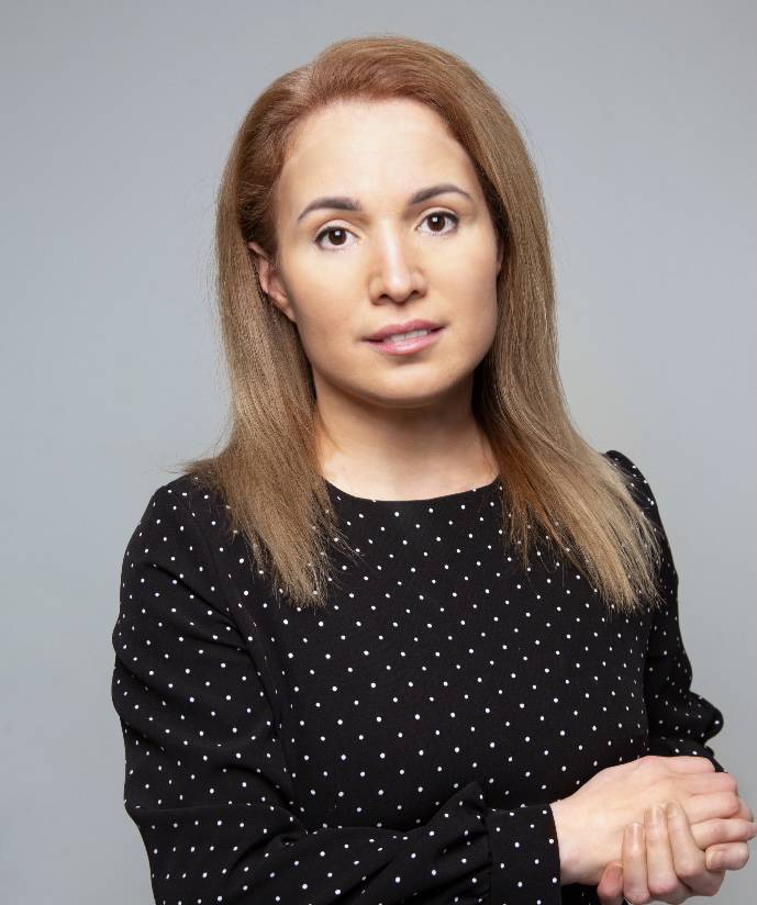 Алина Максимова | Сетка — социальная сеть от hh.ru