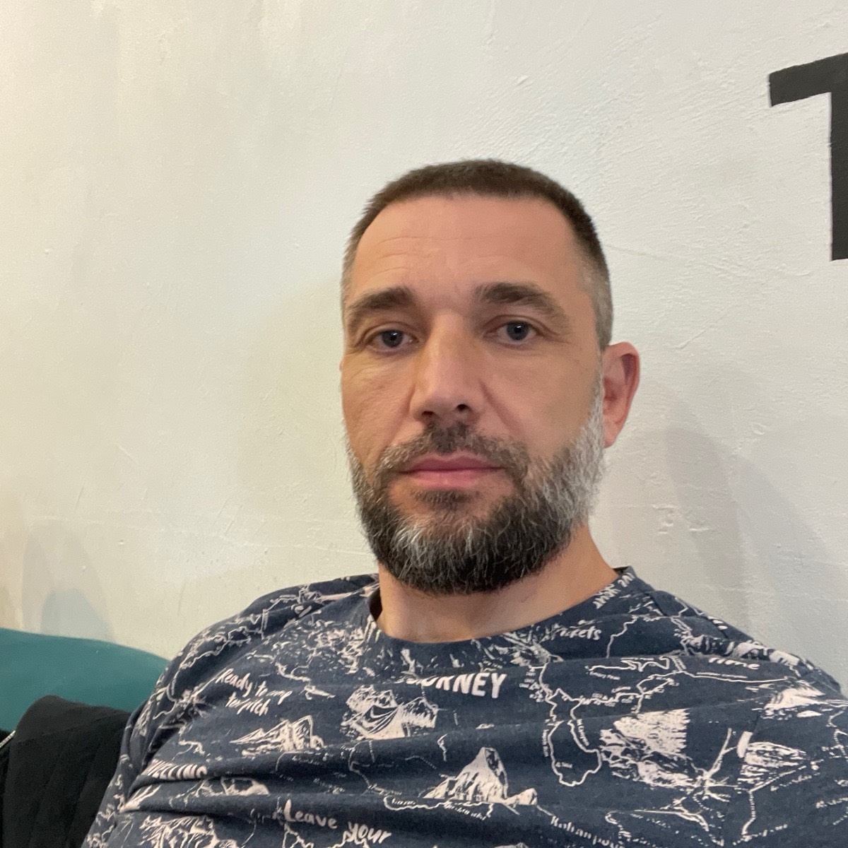 Андрей Титов