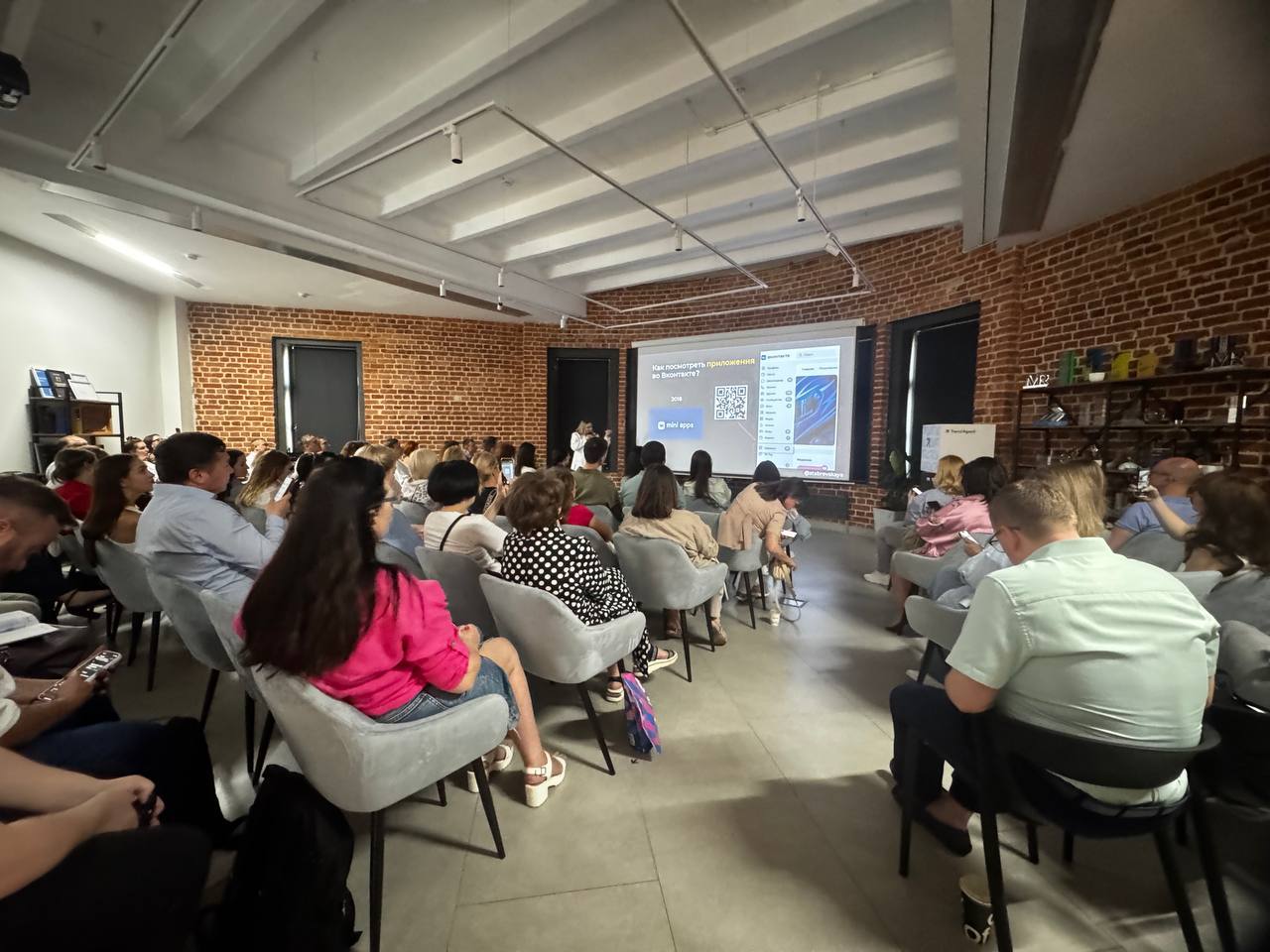 🔥 Вчера выступала в Москве — и это был настоящий аншлаг | Сетка — социальная сеть от hh.ru