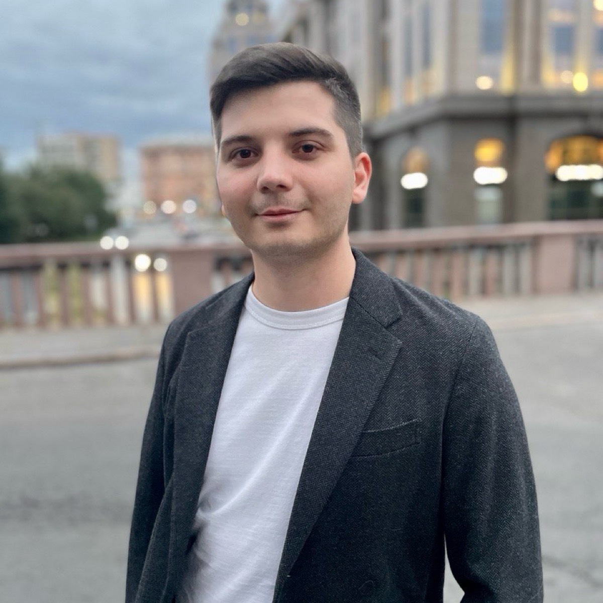 Руслан Залетов