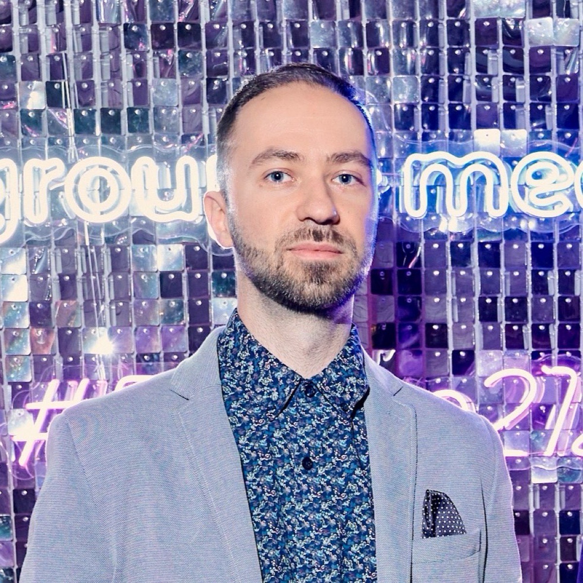 Артём Дёжин