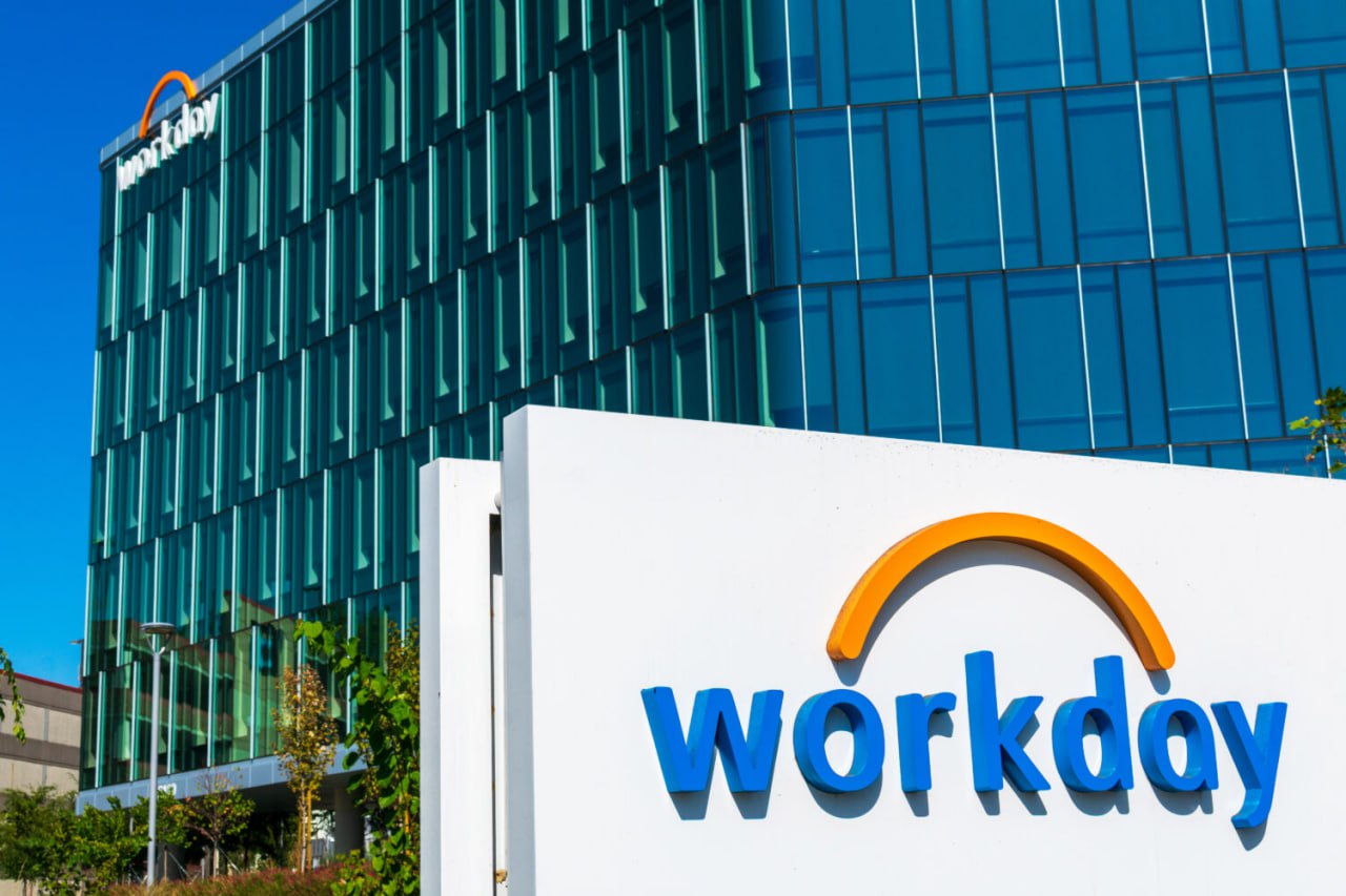 Workday показывает, как будет выглядеть рынок HCM завтра
Платформа недоступна большинству российских компаний, но именно поэтому за ней стоит следить: это крупнейший игрок глобального рынка, и то, что... | Сетка — социальная сеть от hh.ru