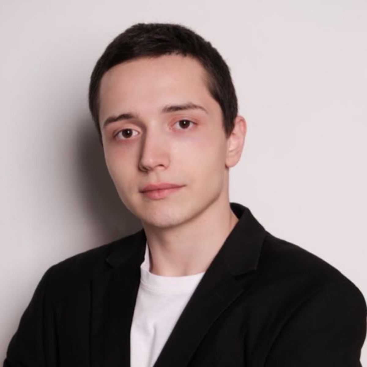 Максим Батаршин