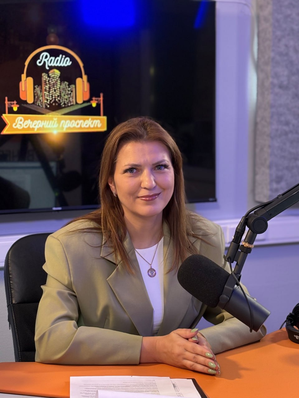 🎙 Привет, друзья!
Хотите узнать, как прошёл мой эфир на радио «Вечерний проспект»?
Я поделилась самыми горячими темами, ответила на вопросы слушателей и прошла интересный квиз!
👉 Посмотреть запись эфи... | Сетка — социальная сеть от hh.ru