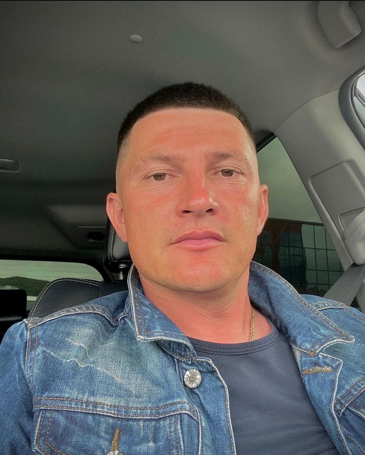 Дмитрий Галяхбаров