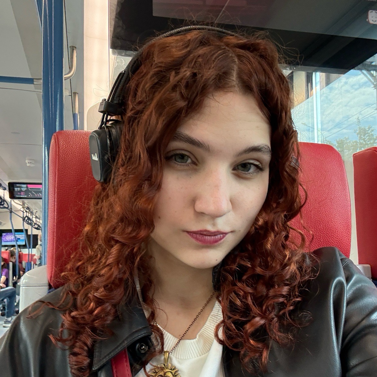 Алиса Лобанова | Сетка — социальная сеть от hh.ru