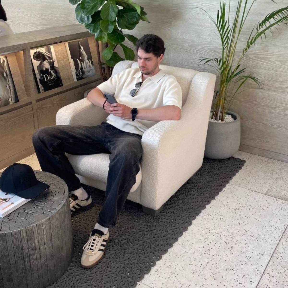 Александр Бутузов