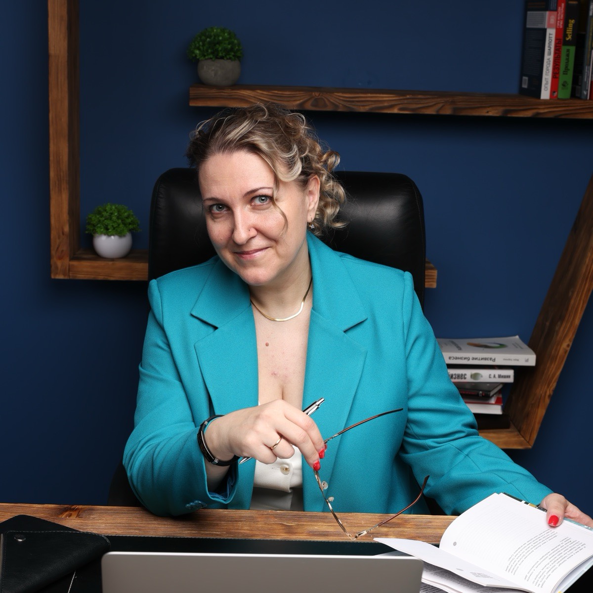 Регина Ильвес | Сетка — социальная сеть от hh.ru