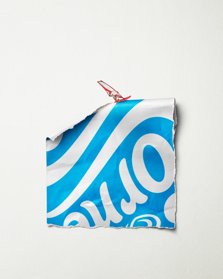 Второе серебро на Каннских Львах ушло кампании Cornetto - «Unwrapping summer» от LOLA MULLENLOWE.
Кампания построена на распаковке первого в сезоне мороженого Cornetto | Сетка — социальная сеть от hh.ru