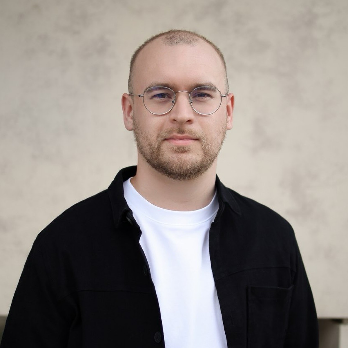 Евгений Смирнов