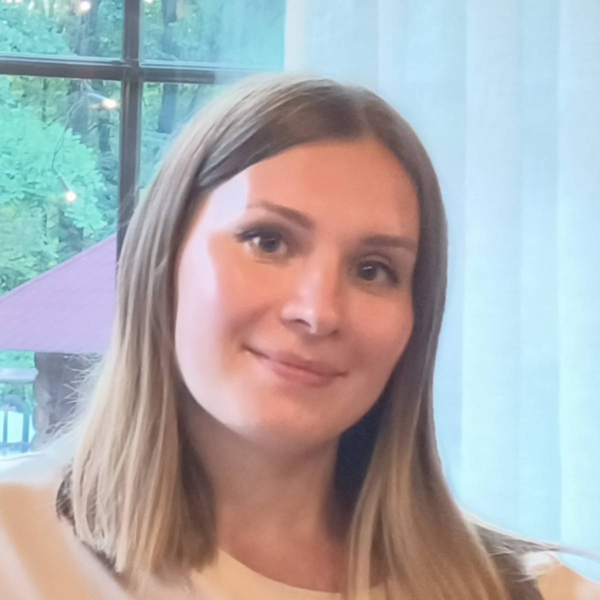 Елена Самкова