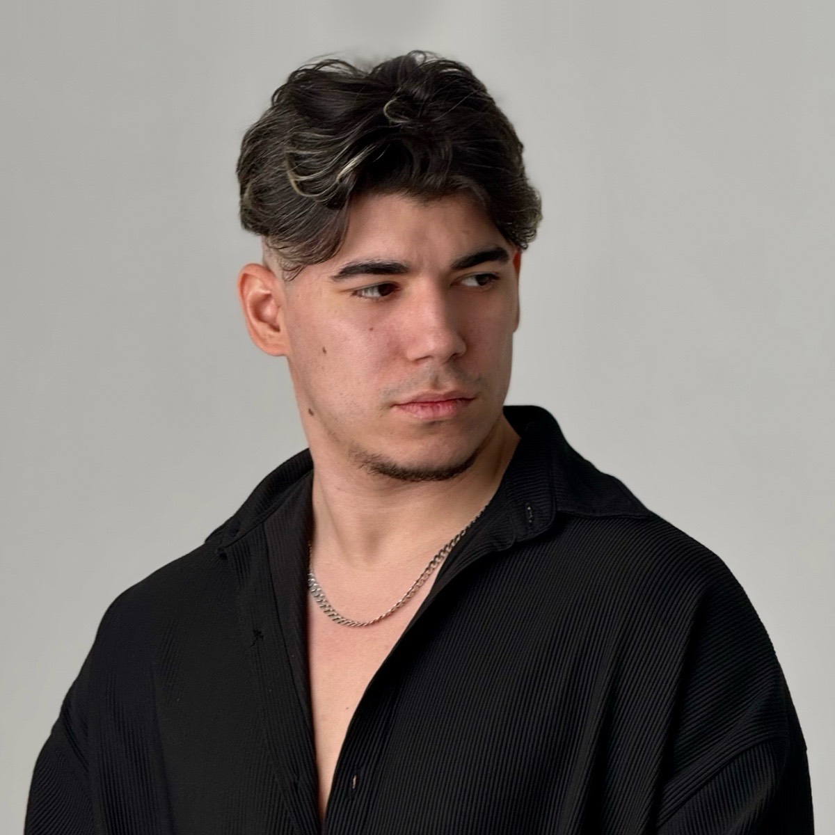 Azam Surabov | Сетка — социальная сеть от hh.ru