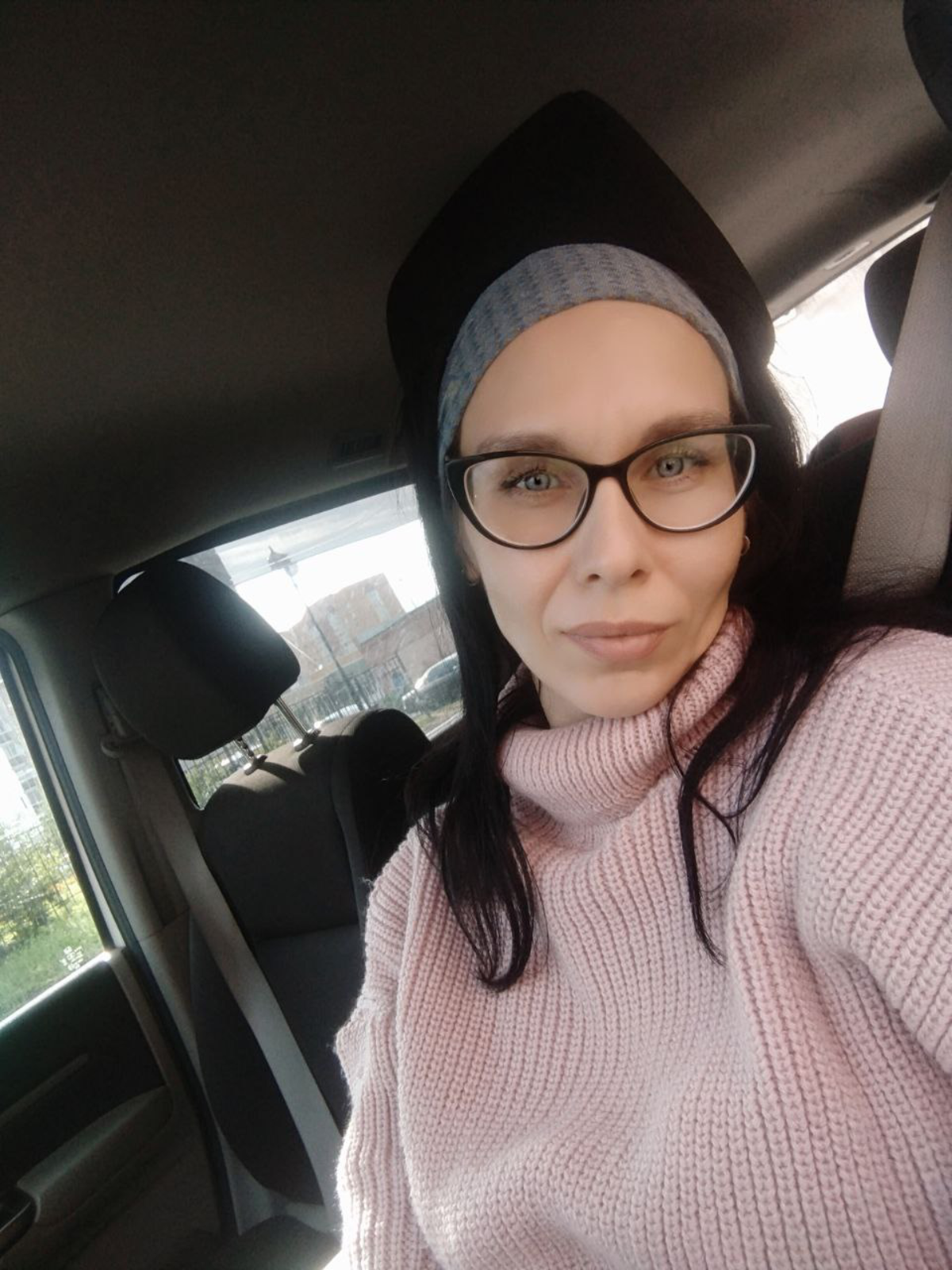 Коллеги, всем привет!
Нашла Сетку , а оказывается она уже год работает☺️🥰
Скажите пожалуйста, реально ли тут найти предложения по работе? Какой у вас опыт? | Сетка — социальная сеть от hh.ru