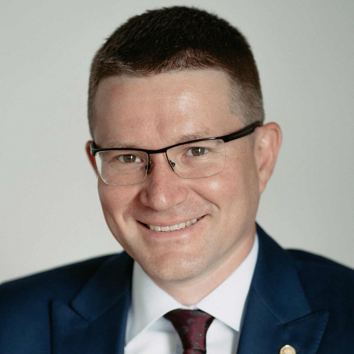 Руслан Вагизов | Сетка — социальная сеть от hh.ru