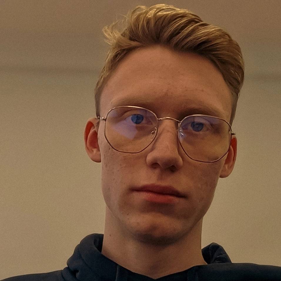 Андрей Колясев