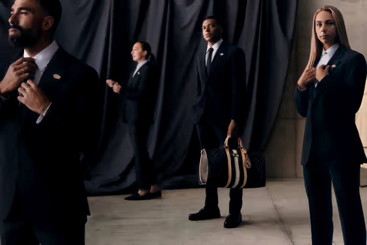 Louis Vuitton объявил о начале сотрудничества с «Реал Мадридом». Бренд станет официальным поставщиком экипировки для участников мужской и женской команды футбольного клуба | Сетка — социальная сеть от hh.ru