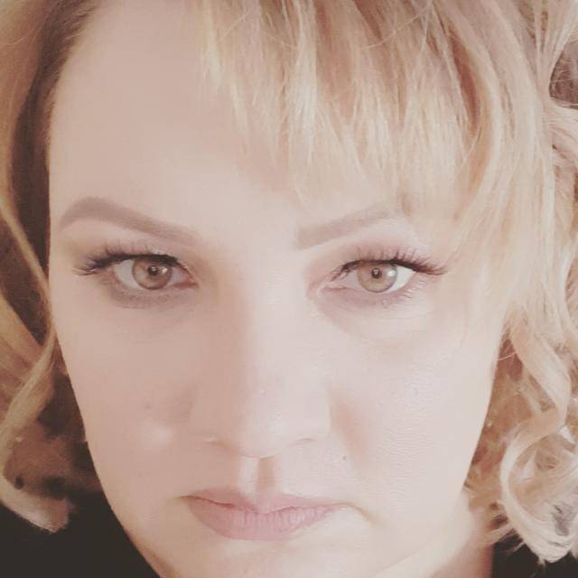 Олеся Баженова