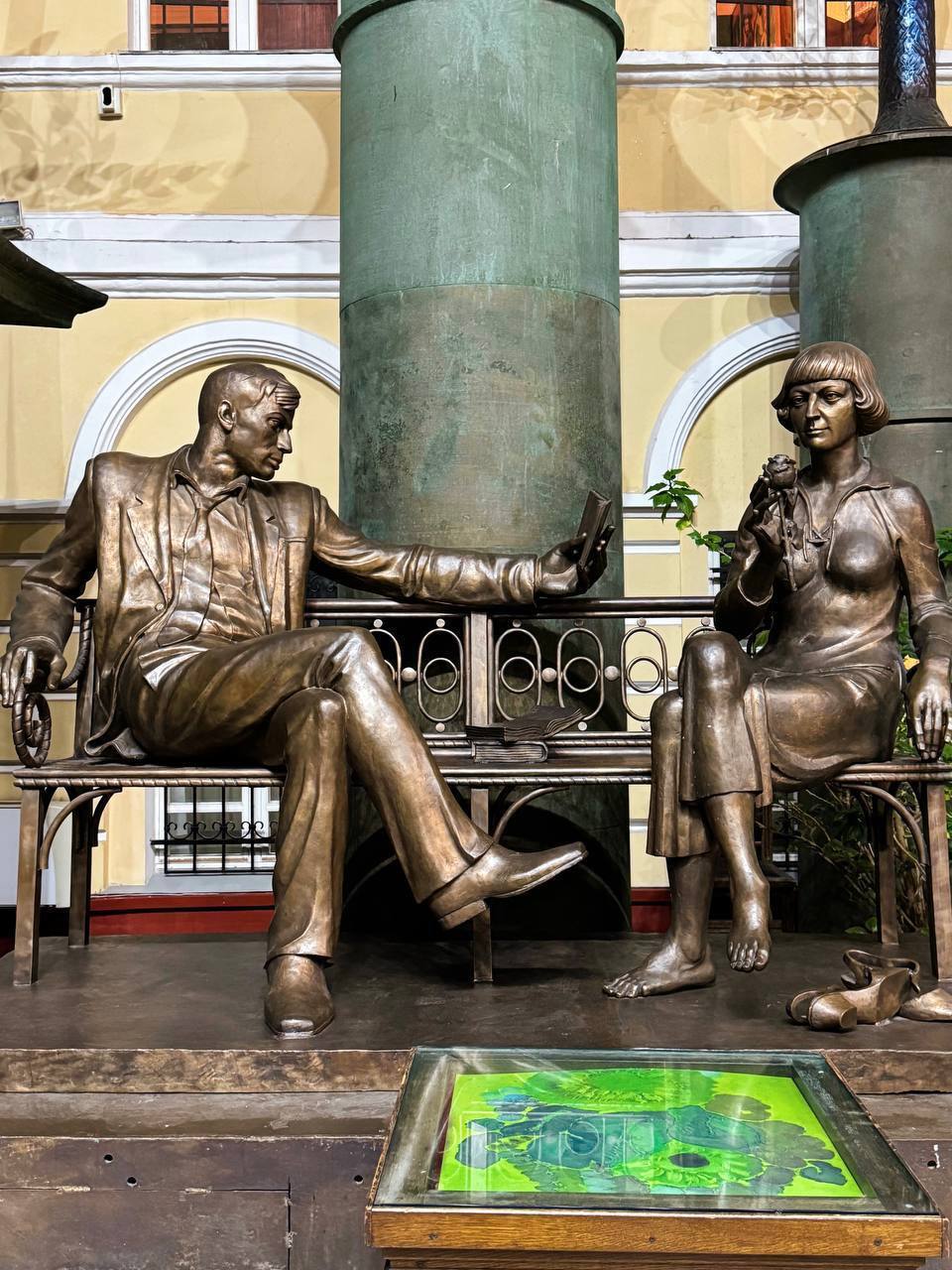 🖼️ Бесплатное посещение Галереи искусств Зураба Церетели
25 июня с 12:00 до 20:00
В музеи огромные скульптуры известных личностей, живописные полотна, графику, эмалевые панно, гипсовые слепки с произв... | Сетка — социальная сеть от hh.ru