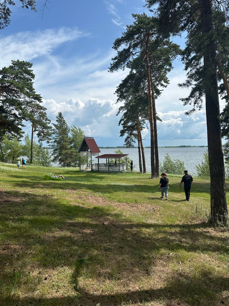 На Summer Merge у Синаптика свой десант. Если кто-то из читателей на русском береге под Ульяновском, отыщите руководителя нашей партнерской сети Анну и обязательно обменяйтесь контактами! | Сетка — социальная сеть от hh.ru