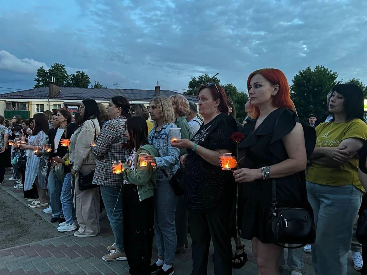 В Светлограде 21 июня почтили память погибших в годы войны земляков
В годы Великой Отечественной войны население Ставропольского края подверглось геноциду | Сетка — социальная сеть от hh.ru