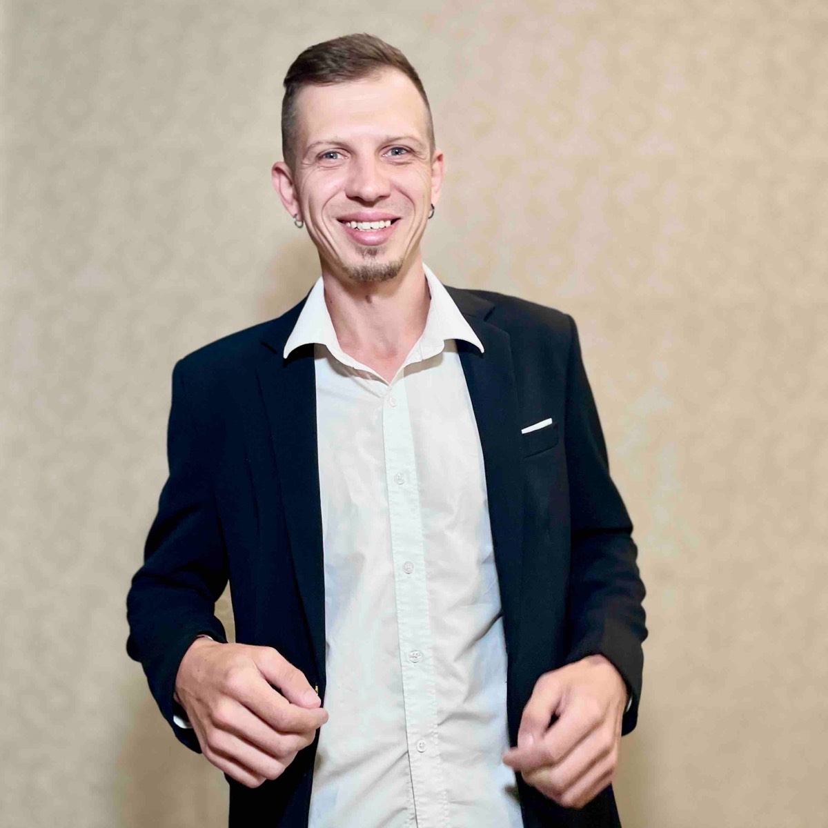 Дмитрий Белявцев