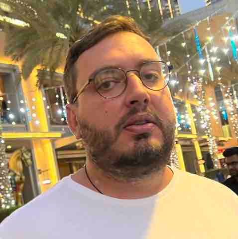 Андрей Резников