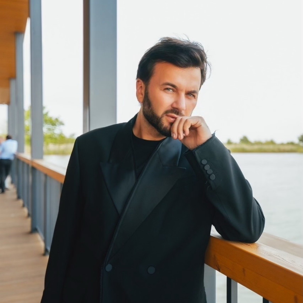 Евгений Чубарь
