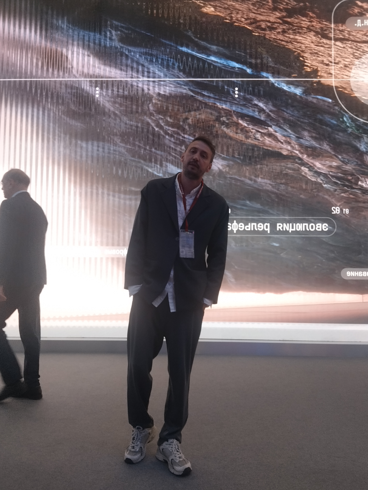 ПМЭФ 2025 | Сетка — социальная сеть от hh.ru