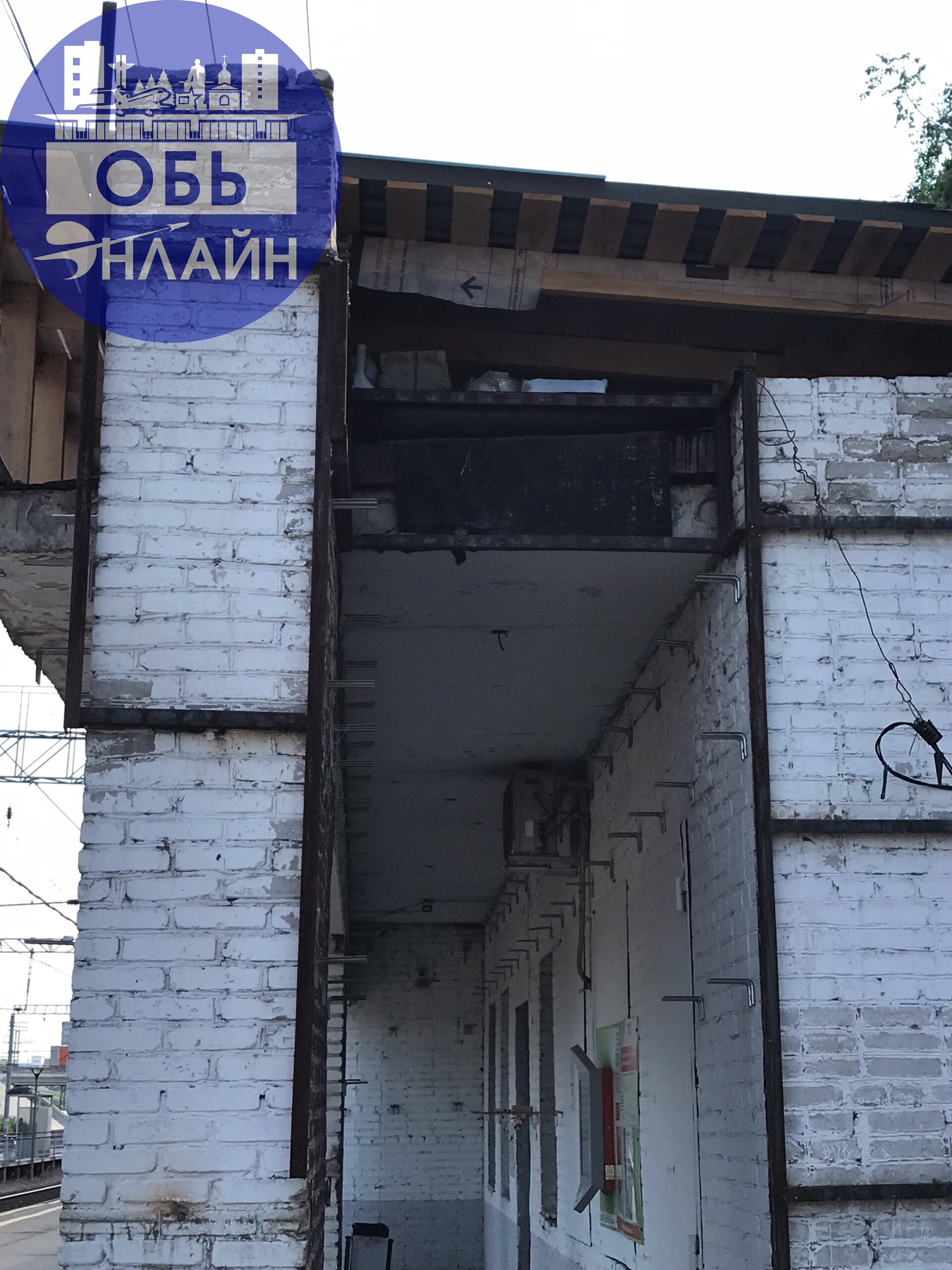 ↗ Так бодро начали переделывать коробку без окон и дверей на о.п. Аэрофлот в полноценную станцию. И…вдруг остановились. Ни работ, ни работников, ни инструмента. А что случилось?
vk | Сетка — социальная сеть от hh.ru
