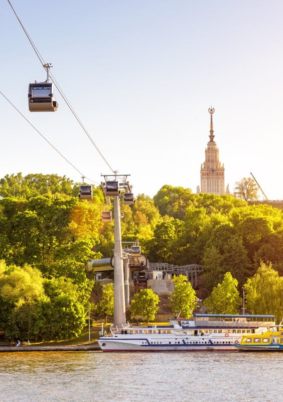 Летние экскурсии по Москве
📍Соборная мечеть — восточный шедевр Москвы
Вы оцените необыкновенную красоту внутреннего убранства мечети и ее фасада, познакомитесь ближе с мусульманской культурой, а также... | Сетка — социальная сеть от hh.ru
