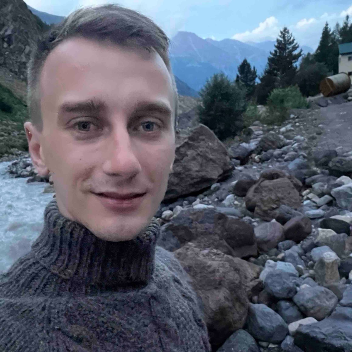 Даниил Родин