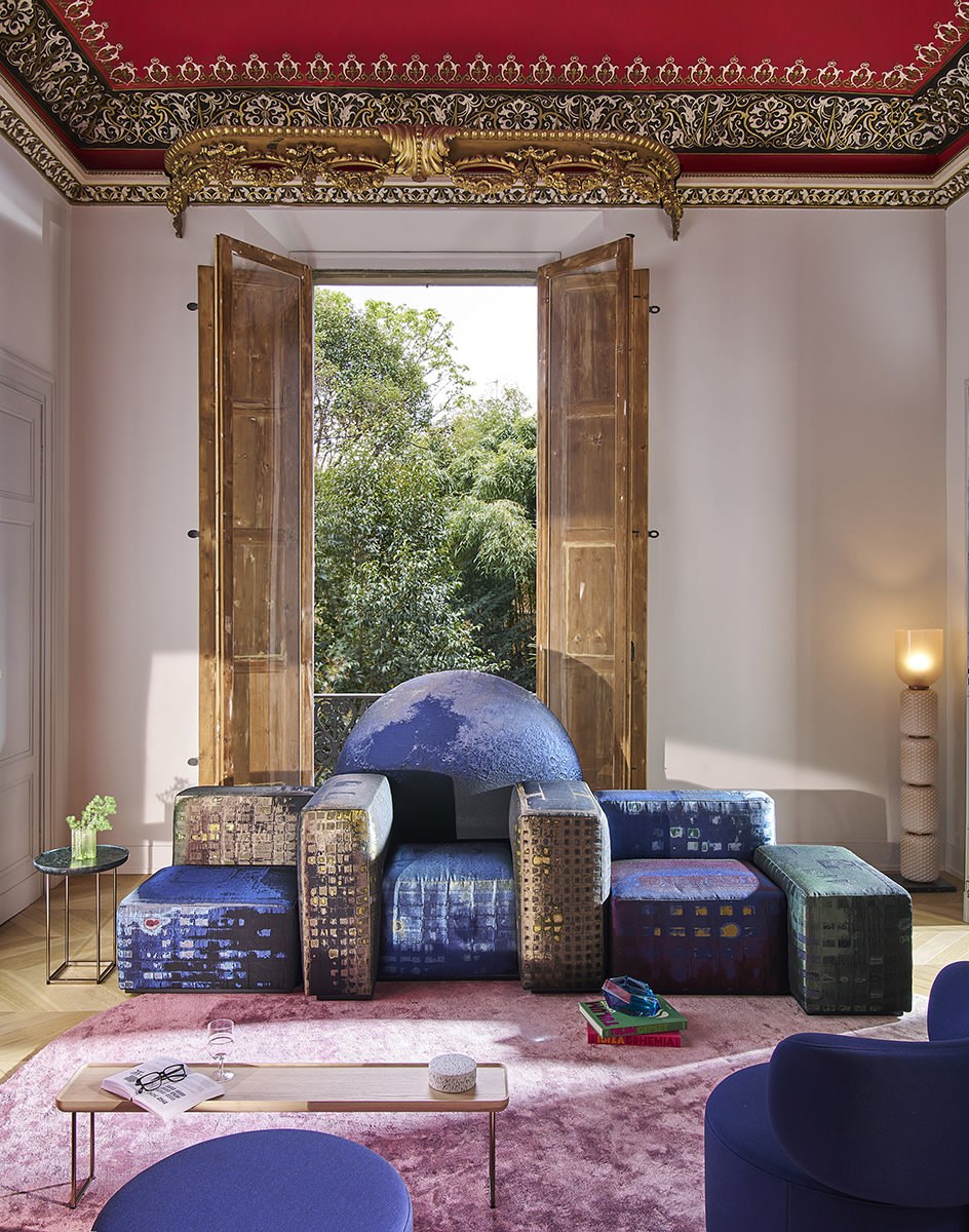 Вполне справедливо мнение, что итальянскую мебель прославили вовсе не идеальные диваны, а движение «радикального дизайна» — одной из его ярчайших звезд был маэстро Гаэтано Пеше, мягкие работы которого... | Сетка — социальная сеть от hh.ru