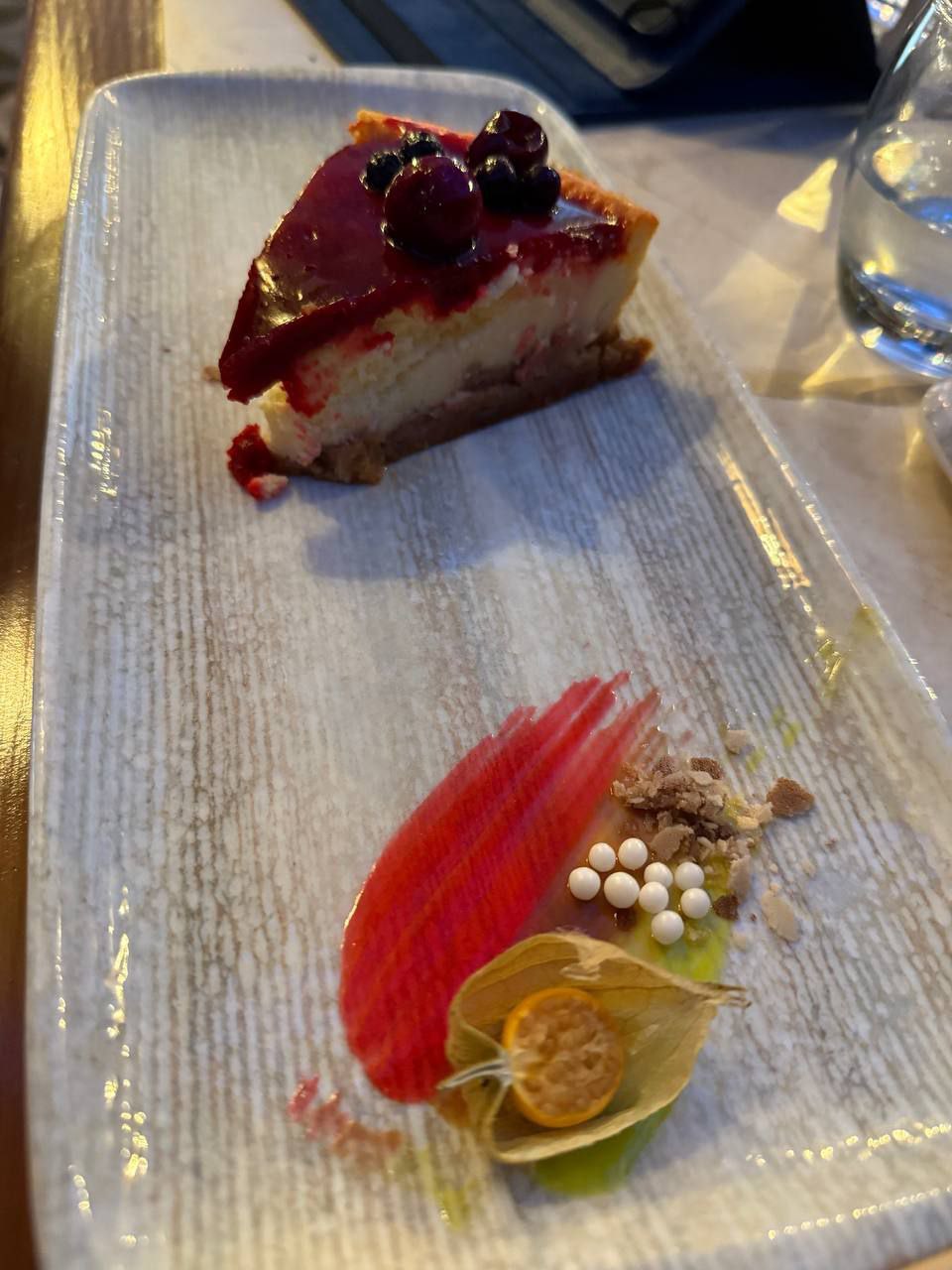 Отличное завершение отпуска прекрасным ужином! 🍽️ 
К моему сожалению, только в последний день узнал, что можно было брать текилу | Сетка — социальная сеть от hh.ru