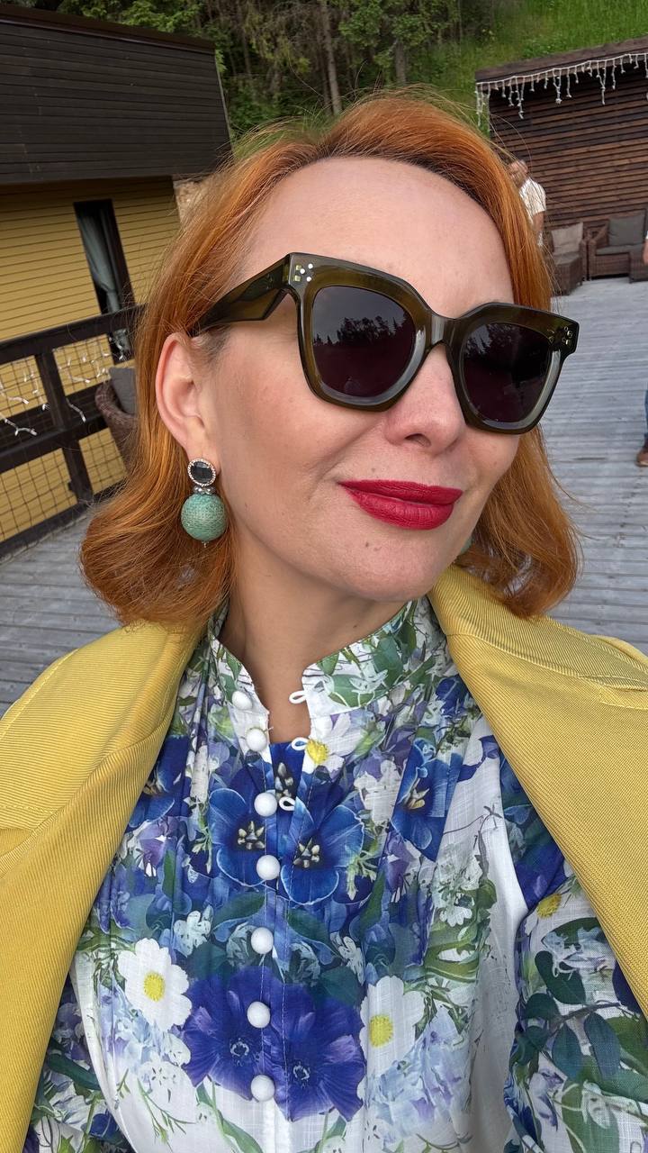 Да! Платье красивое, но пост не об этом!
Работая в сфере создания интерьеров отелей и бесконечно путешествуя по нашей стране вот какие выводы я сделала | Сетка — социальная сеть от hh.ru