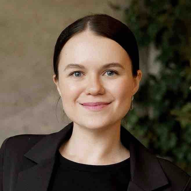 Анна Шаталова