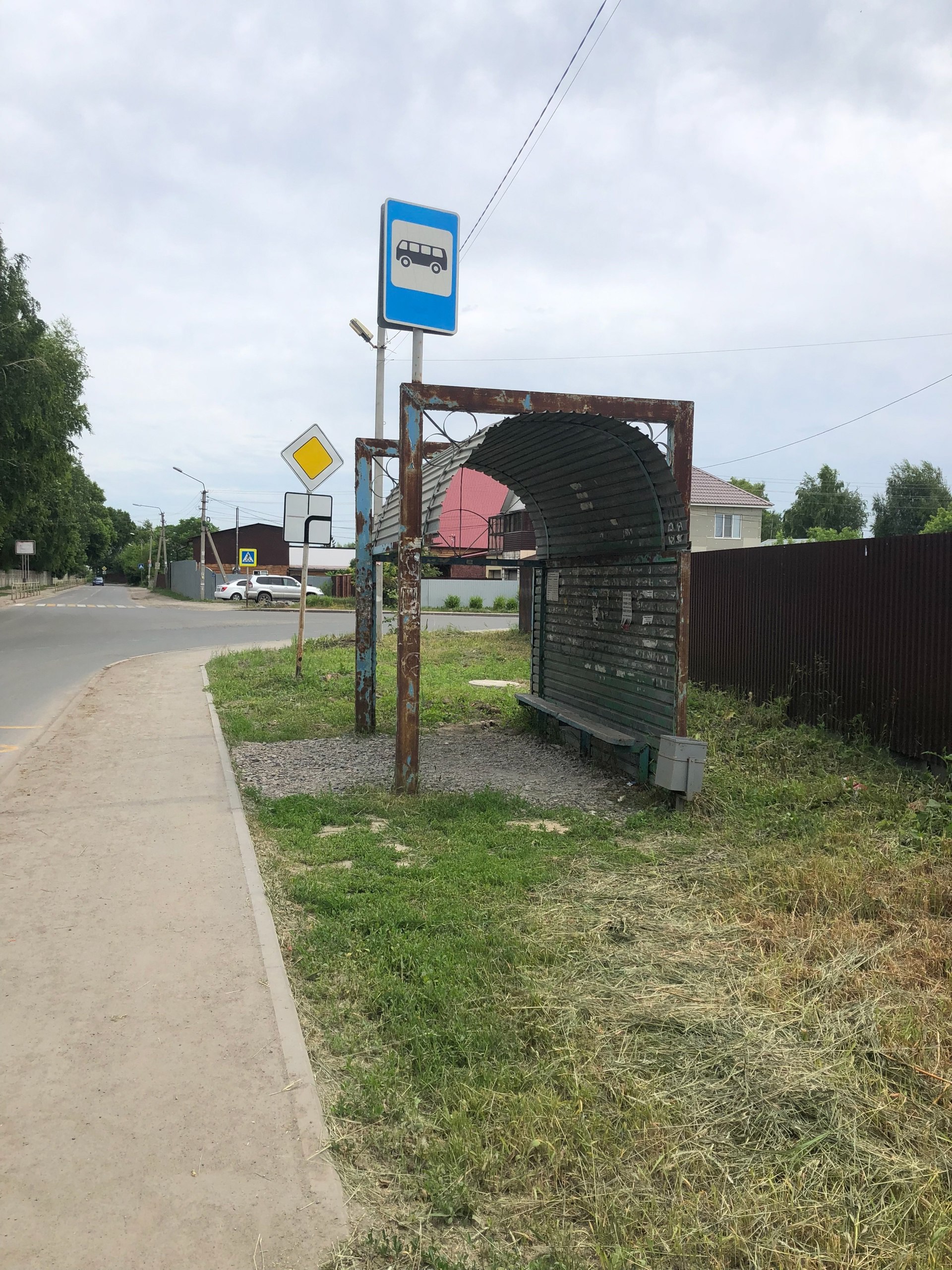 Администрация города Оби
Ждем пояснений и извинений за вашу ложь.
1. Фото - апрель 2025.
2. Ваш ответ.
3. Результат. Напомню, уже скоро закончится июнь.
Что имеем по итогу: очередная ложь | Сетка — социальная сеть от hh.ru
