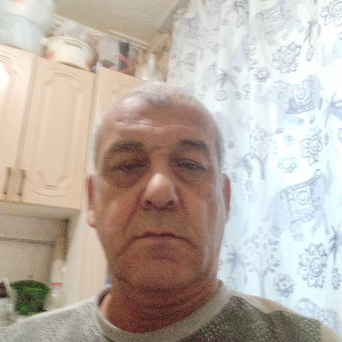 Амир Юнусов