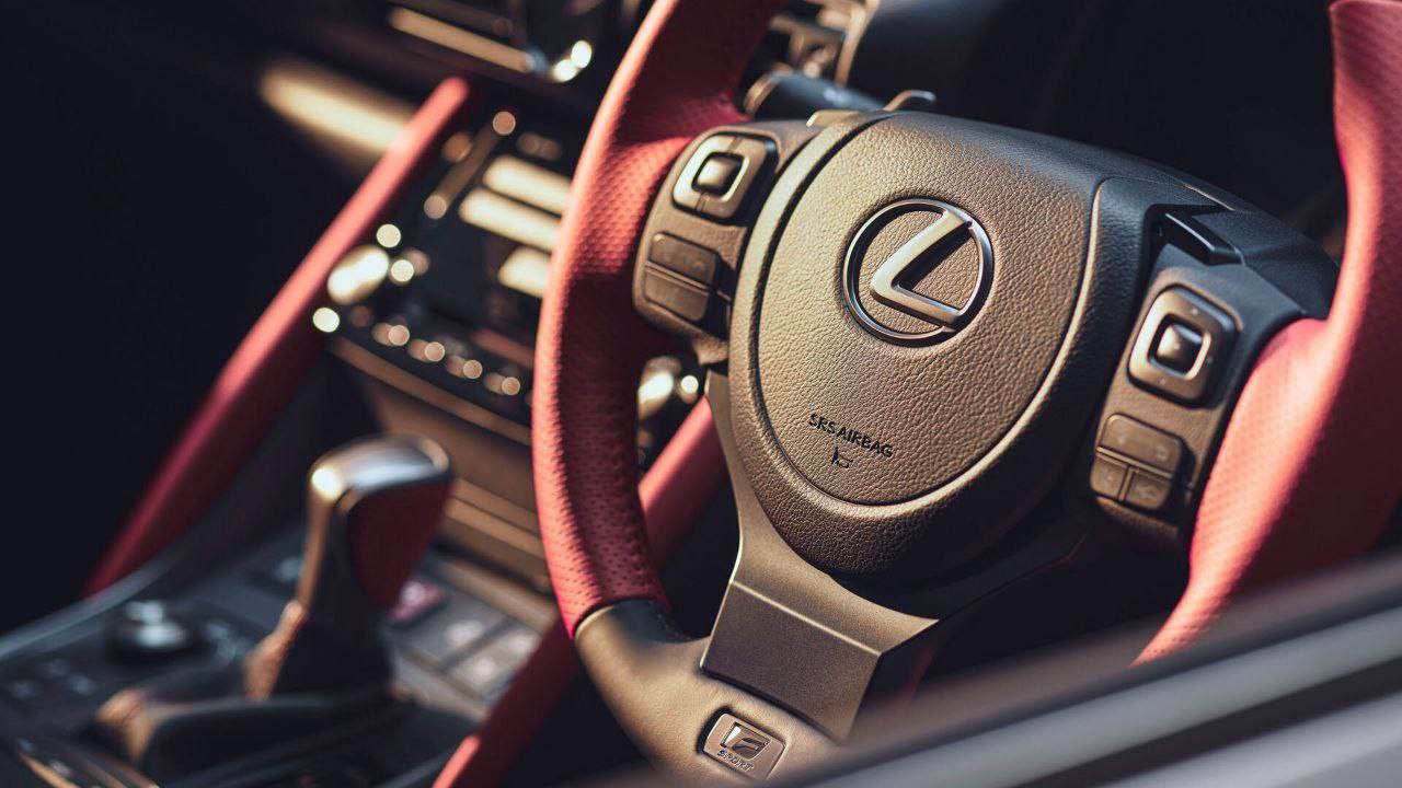 ❤️ Lexus завершает производство текущего поколения IS
Уже скоро в Японии выпустят спецверсию IS 500 Climax Edition с 479-сильным атмосферным V8
Соберут всего 500 экземпляров, старт продаж запланирован... | Сетка — социальная сеть от hh.ru