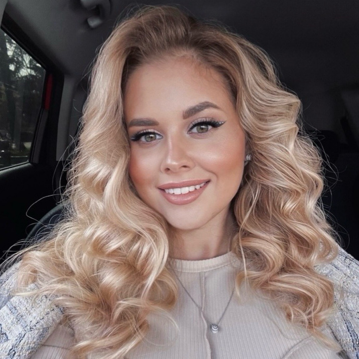 Лада Спиридонова | Сетка — социальная сеть от hh.ru