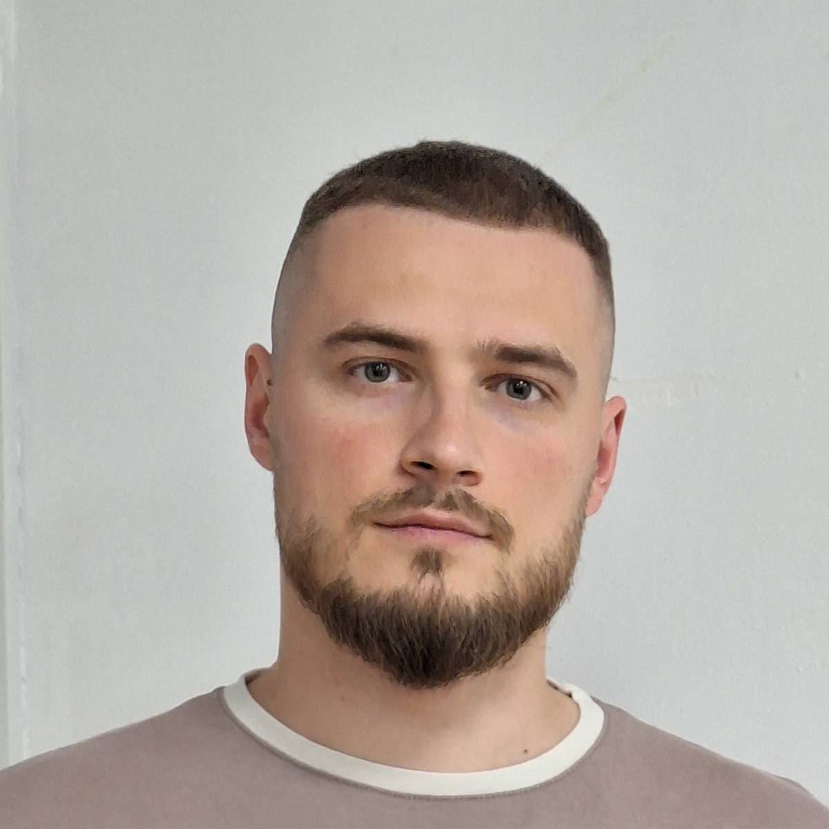 Антон Дудников
