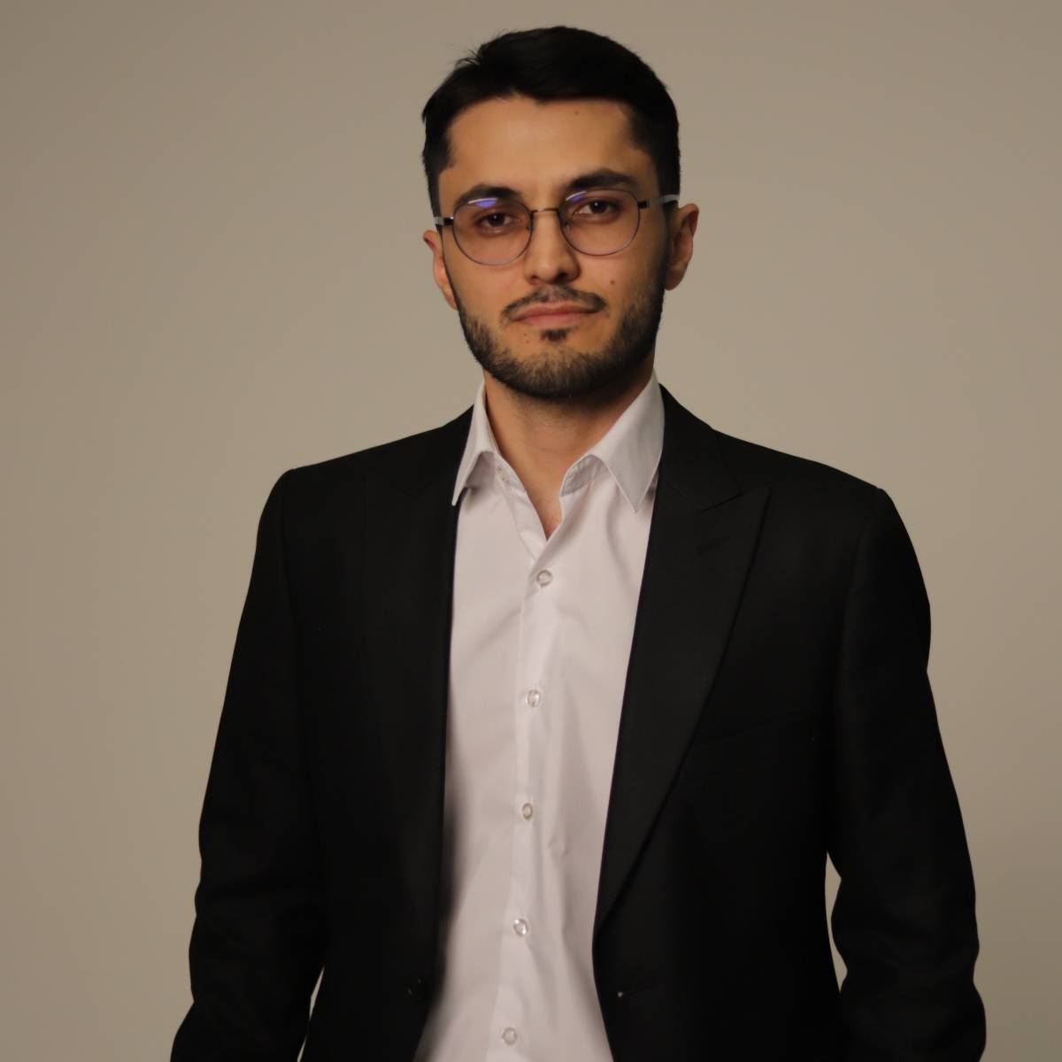 Sanoi Sulaimonov | Сетка — социальная сеть от hh.ru