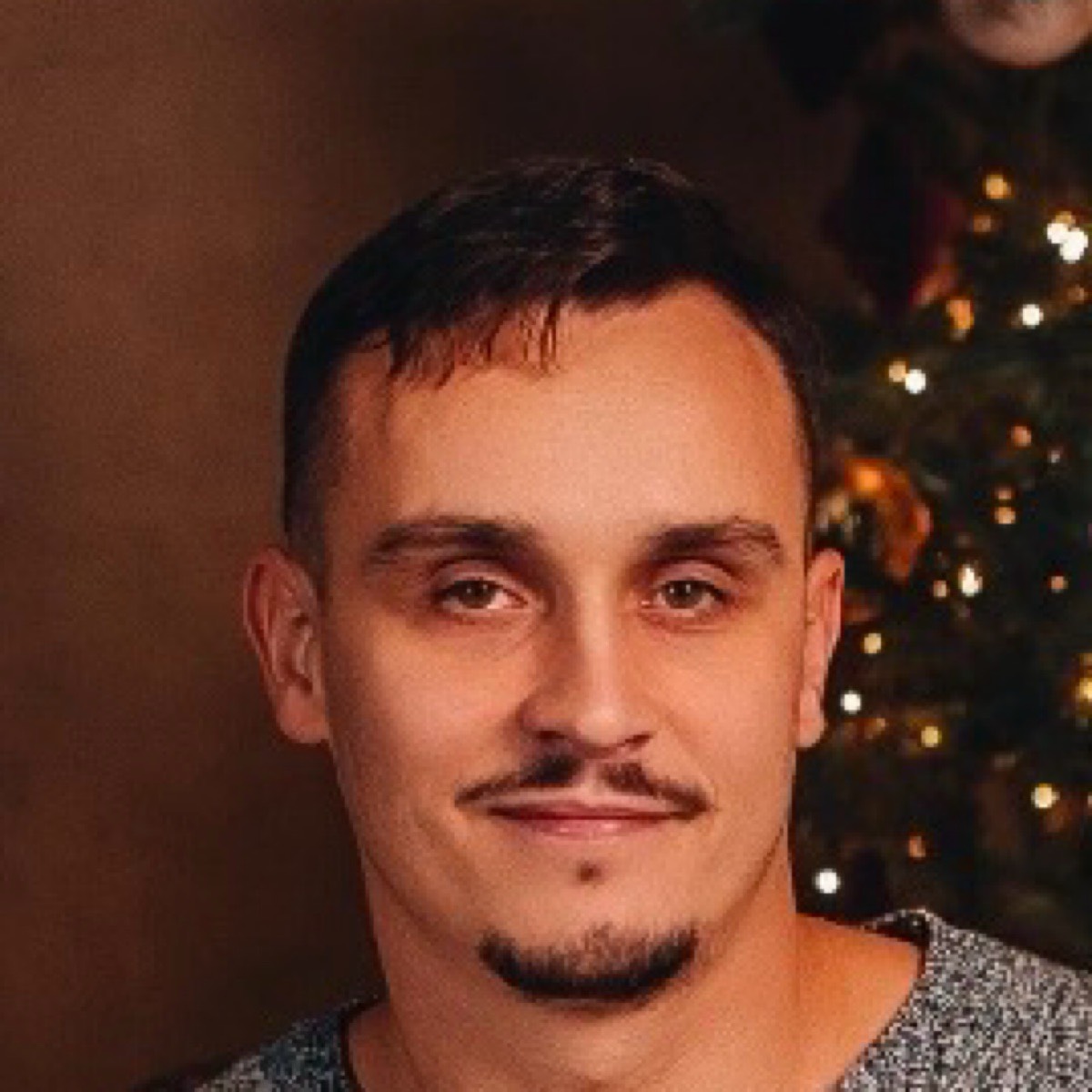 Артем Забедилин | Сетка — социальная сеть от hh.ru