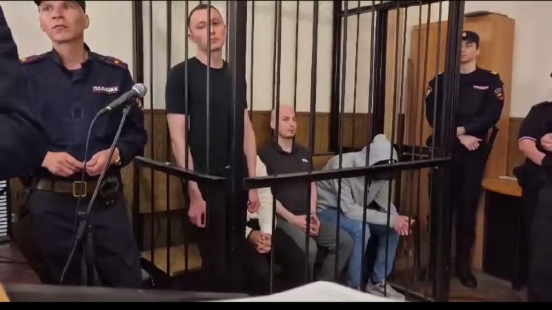 ⏺ Суд приговорил четырех хакеров из REvil к пяти годам колонии общего режима каждого
Дзержинский районный суд Санкт-Петербурга огласил приговор по уголовному делу в отношении четырех членов хакерской ... | Сетка — социальная сеть от hh.ru