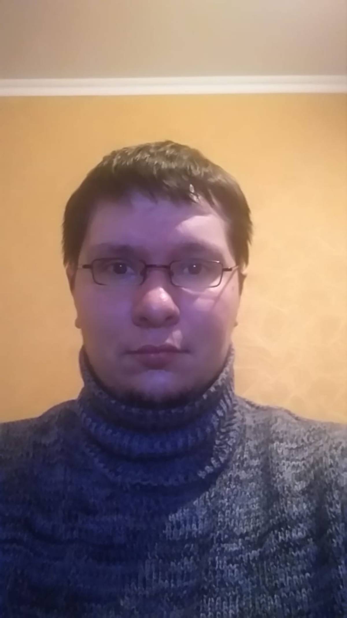Роман Русских