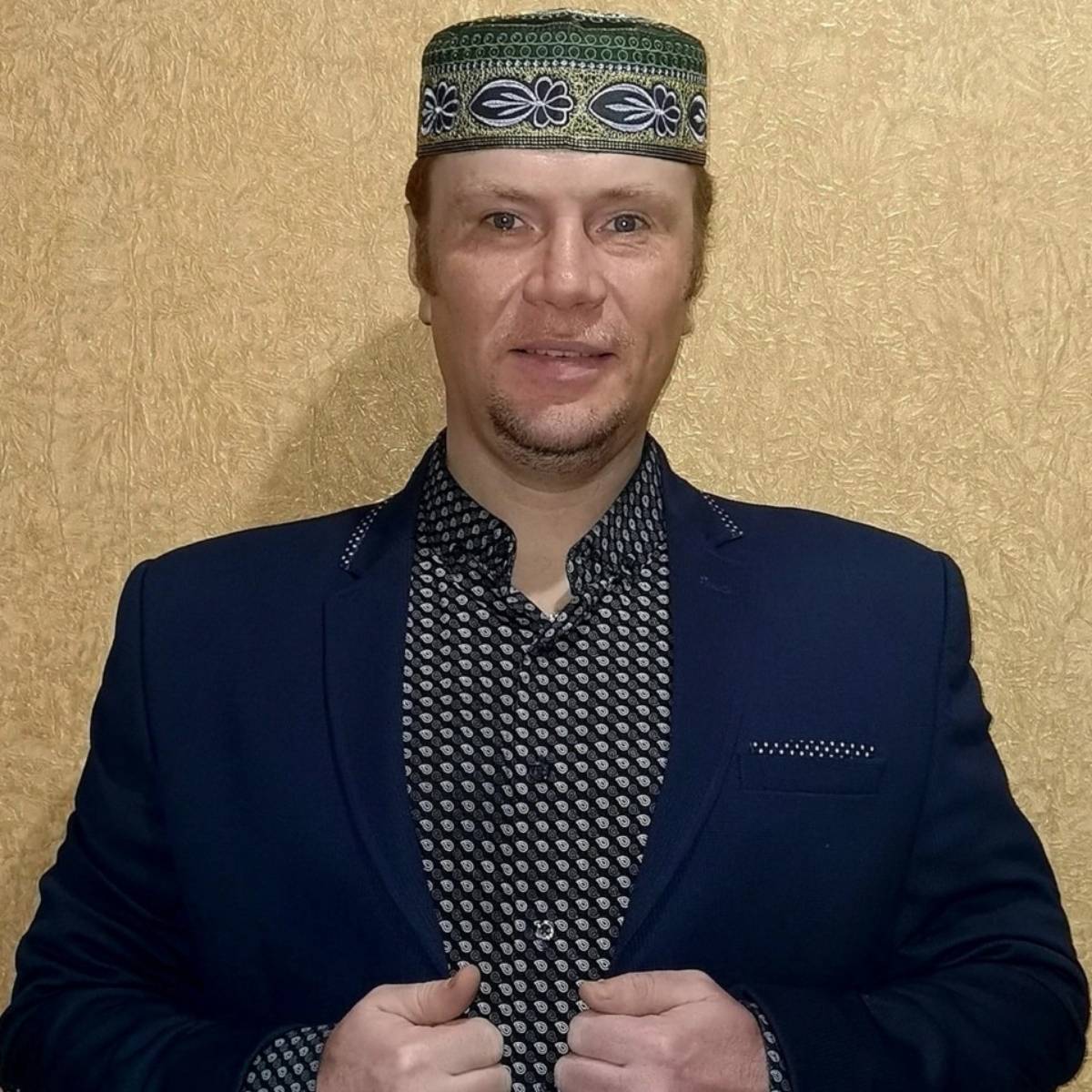 Александр Ярощук