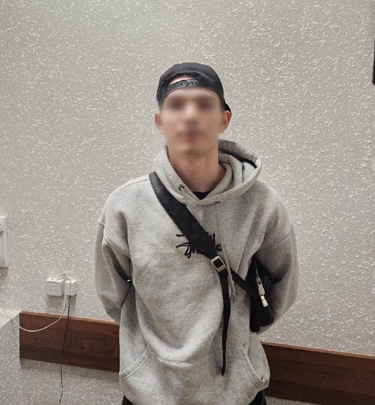 В Ставрополе задержали парня, который толкнул пожилого мужчину
Об это сообщает полиция Ставропольского края.
Инцидент произошел вчера днем на улице Мира | Сетка — социальная сеть от hh.ru
